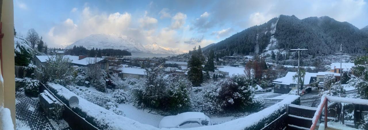 Magnificent Apartment With Great Views! Queenstown Exterior photo